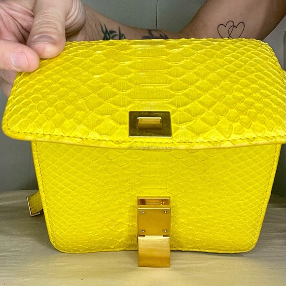 Celine Classic Box Bag Yellow Python Crossbody - Picture 13 of 16